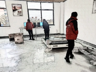 El departament de R + D de Zhengtu es trasllada a una nova adreça i iniciant ...